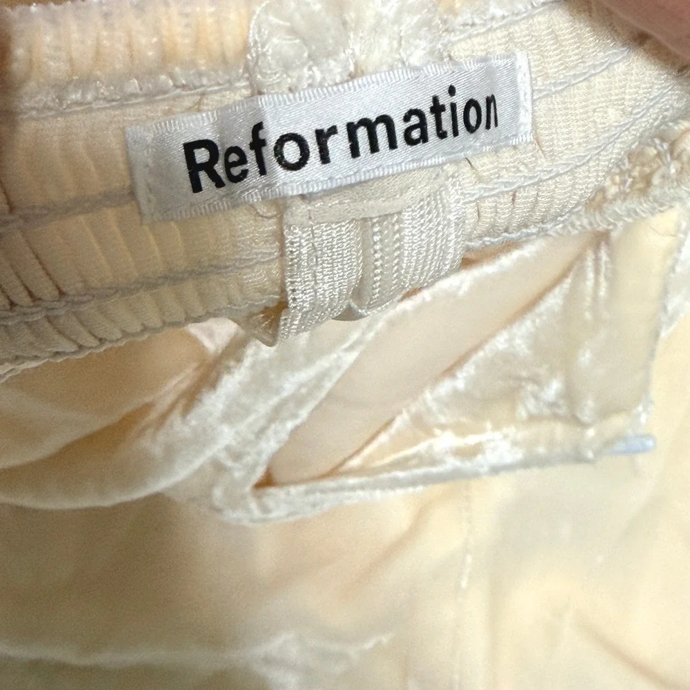 Reformation Amina Blouse Top Silk Velvet Puff Sleeve Top V-Neck Smocked Ivory